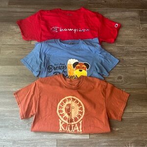 Lot of 9 Men's Graphic Tees T-Shirts Medium Various Designs